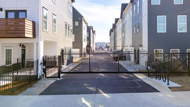 1978 Mitchell Avenue 21, Chattanooga, TN 37408