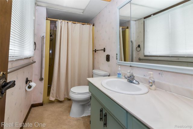 9050 Earhart Road, Northfield Township, MI 48178