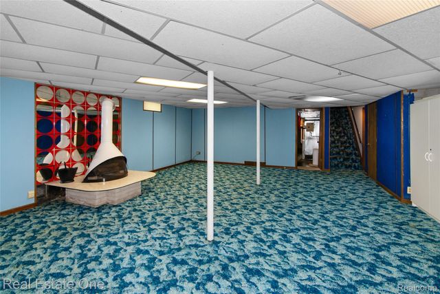 9050 Earhart Road, Northfield Township, MI 48178