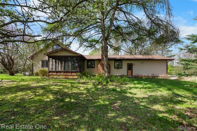9050 Earhart Road, Northfield Township, MI 48178