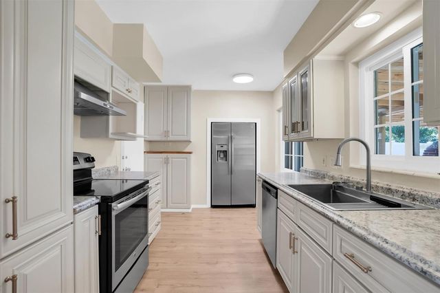 2214 DUNCAN DRIVE, Belleair Bluffs, FL 33770