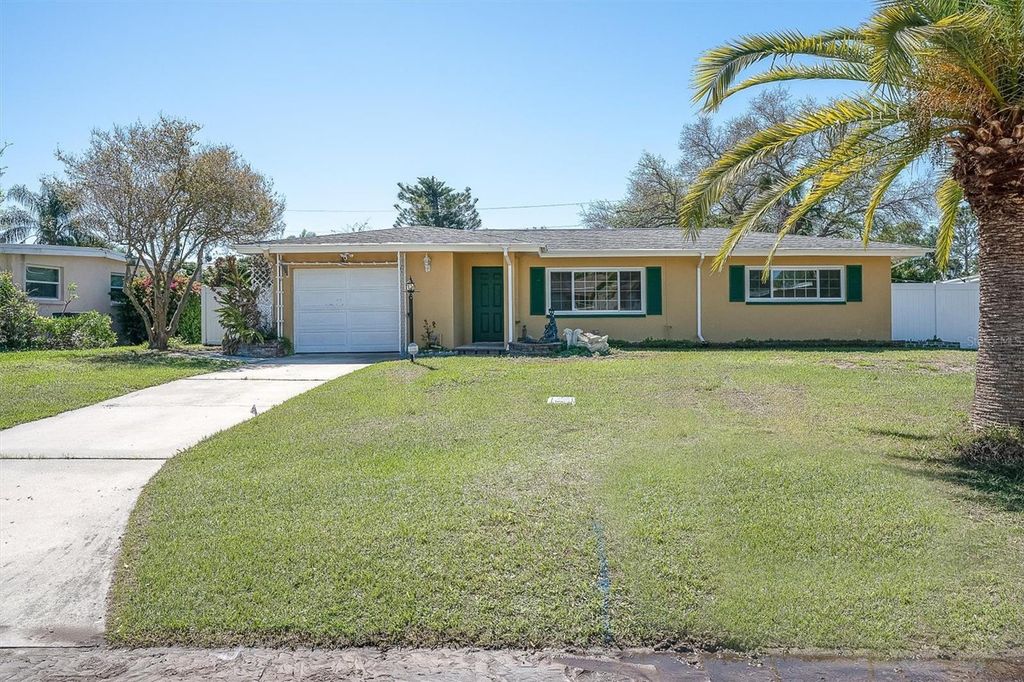 Image 1 of property listing at 2214 DUNCAN DRIVE, Belleair Bluffs, FL 33770