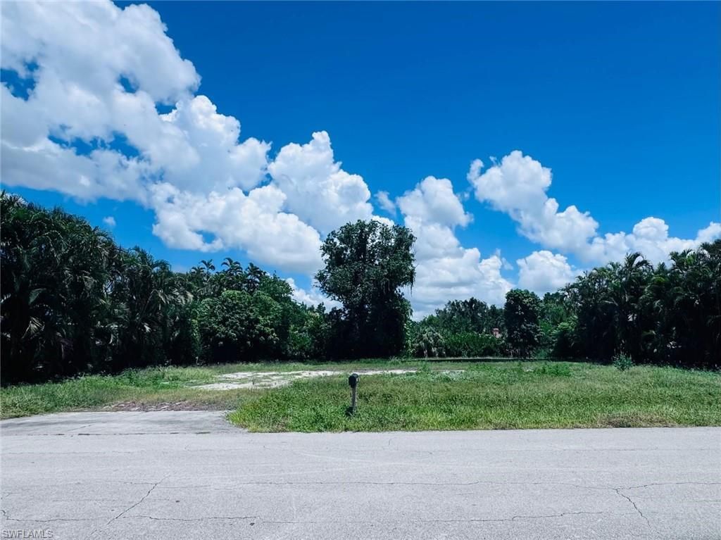 1285 Carlene AVE, FORT MYERS, FL 33901 — photo 4