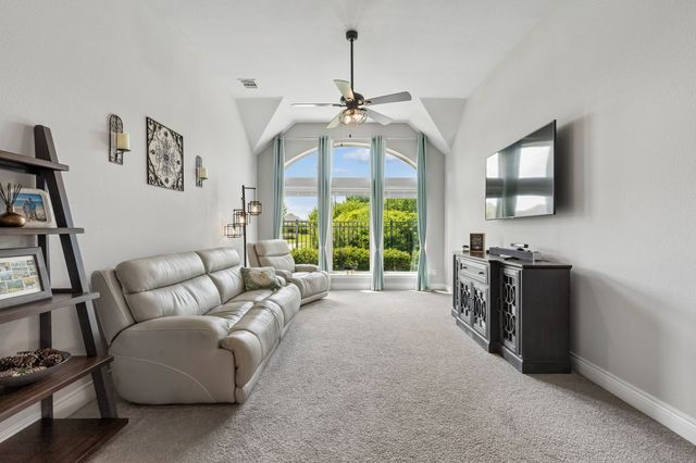 1301 Appaloosa Drive, Aubrey, TX 76227