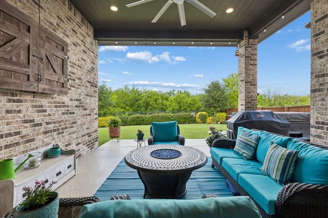 1301 Appaloosa Drive, Aubrey, TX 76227