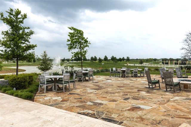 1301 Appaloosa Drive, Aubrey, TX 76227