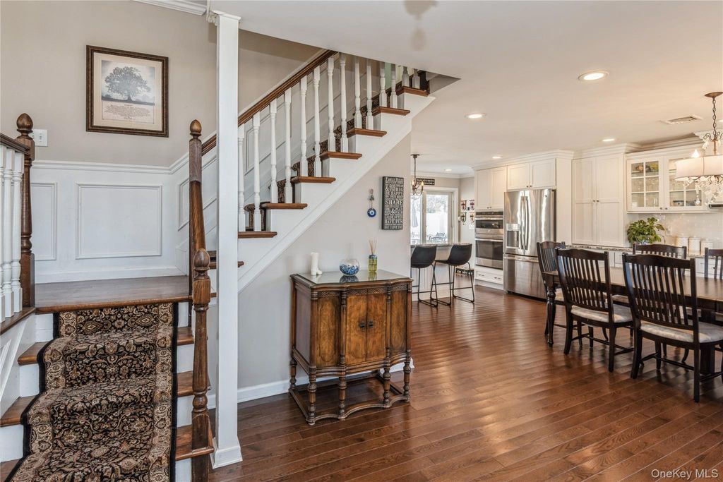153 Montrose Drive, Port Jefferson Station, NY 11776 — photo 4
