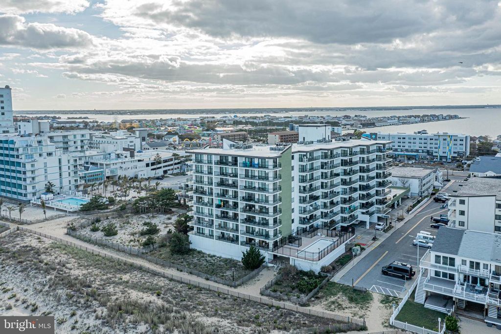 3 35TH ST #302, Ocean City, MD 21842