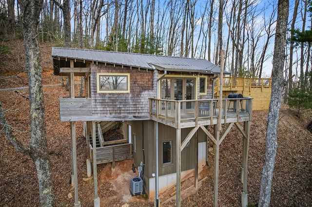 980 Bell Camp Ridge Road, Blue Ridge, GA 30513