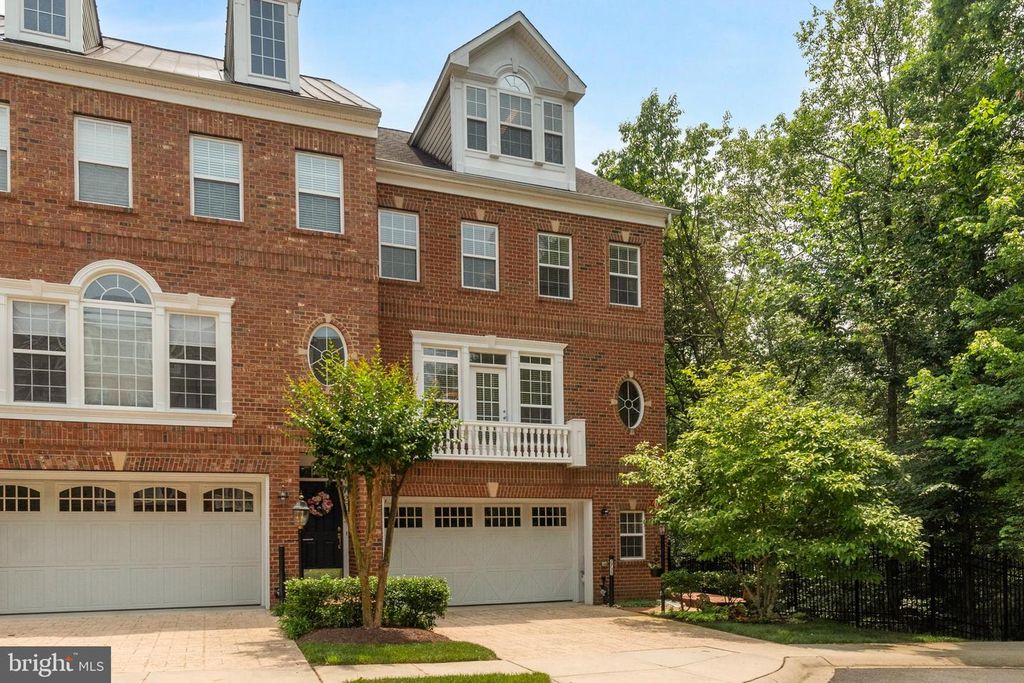 2735 CABERNET LN, Annapolis, MD 21401