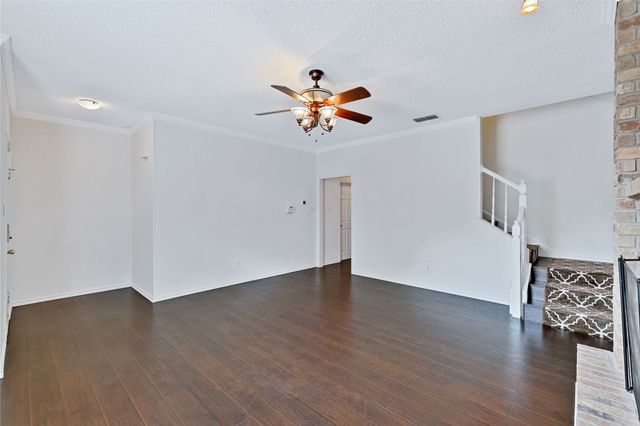 2815 Inniswood Circle, Arlington, TX 76015