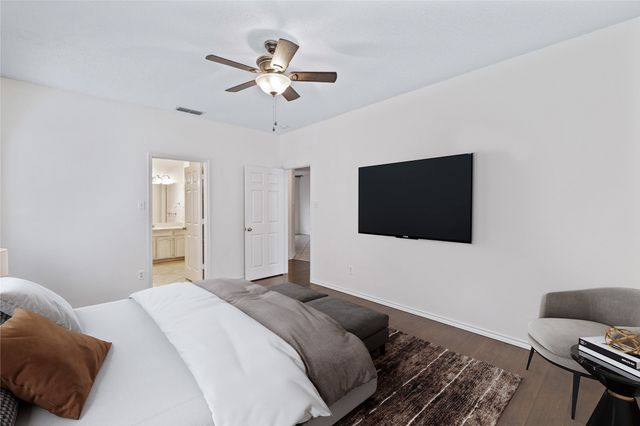 2815 Inniswood Circle, Arlington, TX 76015