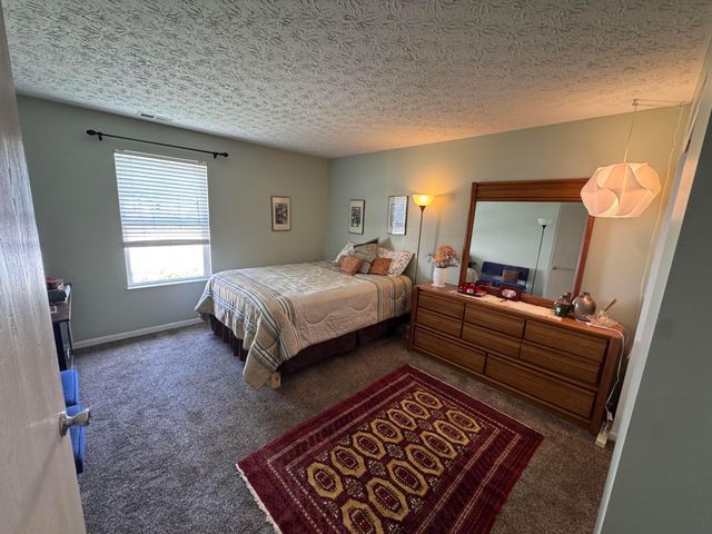 6676 Lagrange Drive, 46E, Canal Winchester, OH 43110