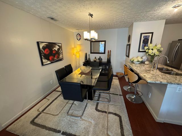 6676 Lagrange Drive, 46E, Canal Winchester, OH 43110