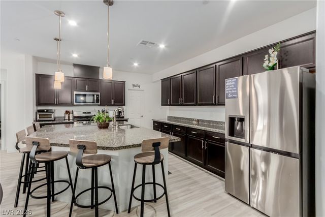 10909 Chipotle Avenue, Las Vegas, NV 89166