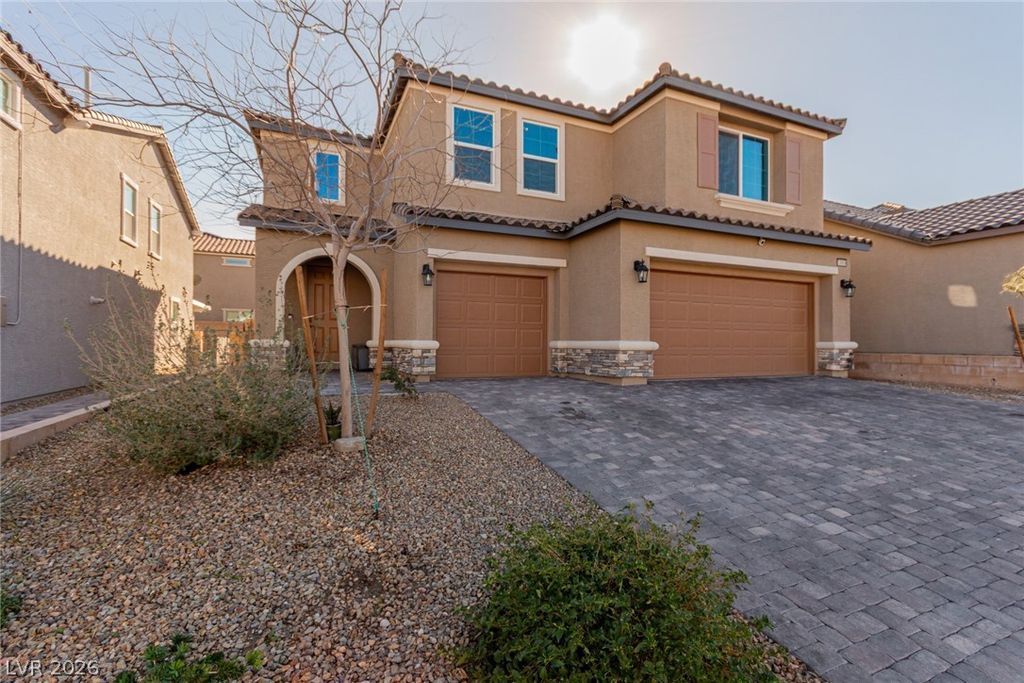 10909 Chipotle Avenue, Las Vegas, NV 89166