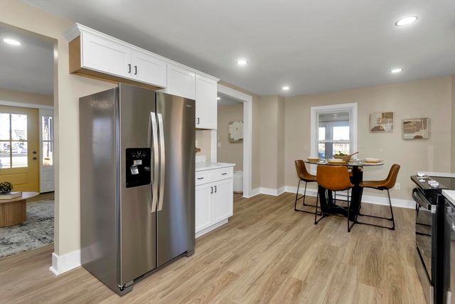 3 Norfolk St, Springfield, MA 01109