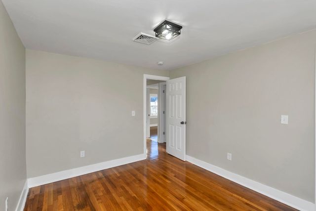 3 Norfolk St, Springfield, MA 01109