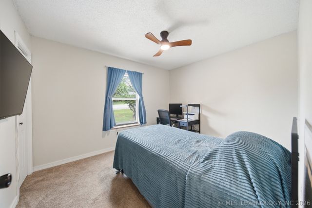 403 S 208th West Avenue, Sand Springs, OK 74063
