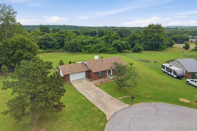 403 S 208th West Avenue, Sand Springs, OK 74063