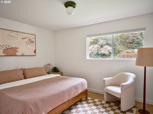 16625 ASTOR Ave, Lake Oswego, OR 97035