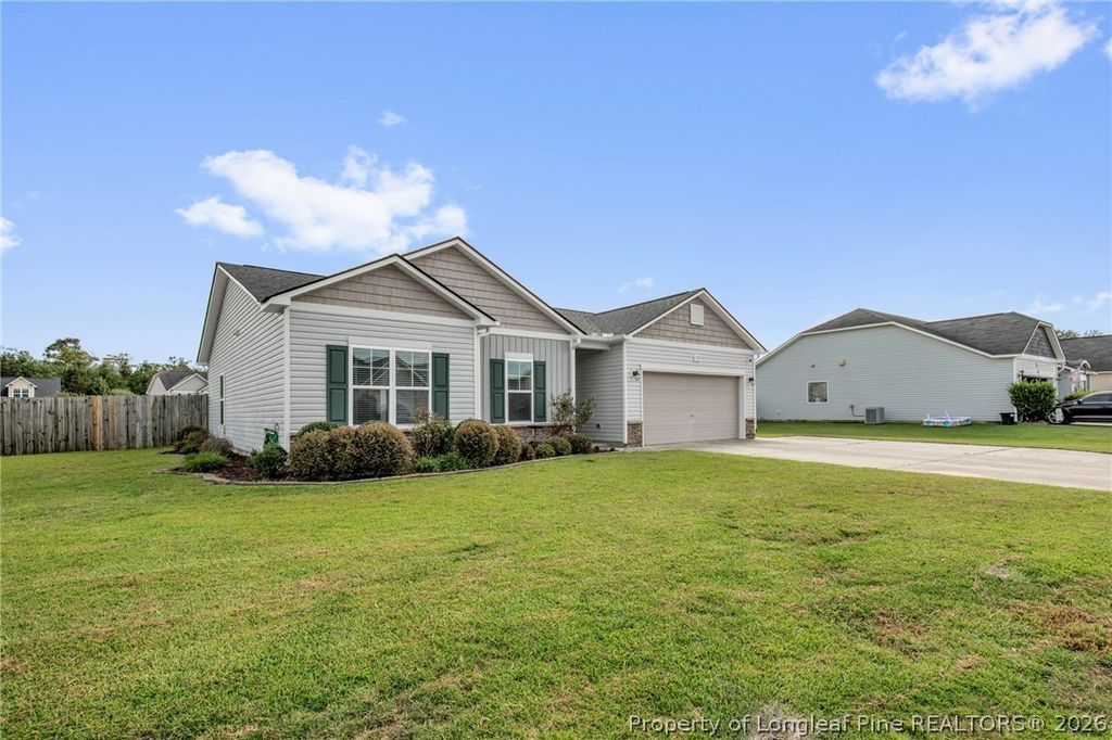 720 Broad Drive, Raeford, NC 28376 — photo 3