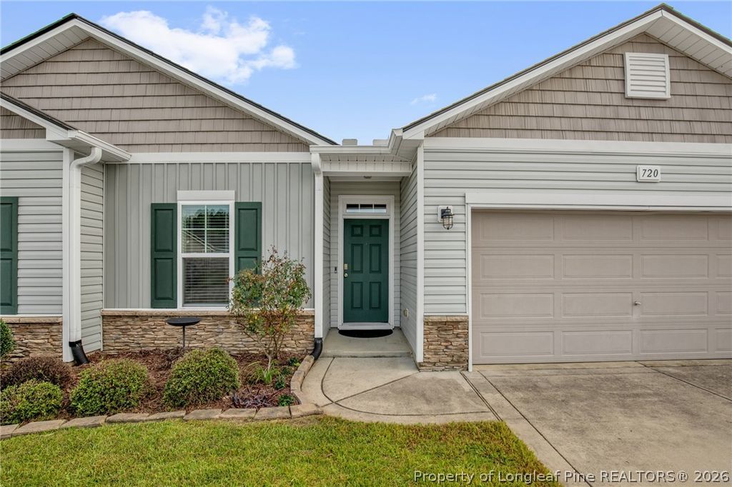 720 Broad Drive, Raeford, NC 28376 — photo 5