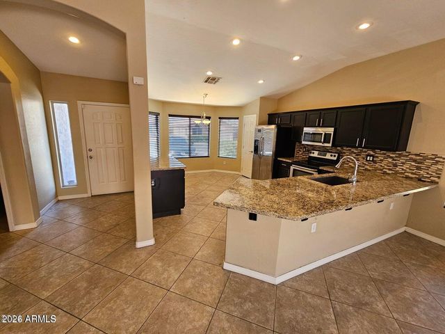 16804 N 20th Street, Phoenix, AZ 85022