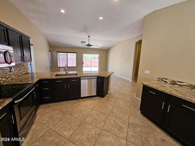 16804 N 20th Street, Phoenix, AZ 85022