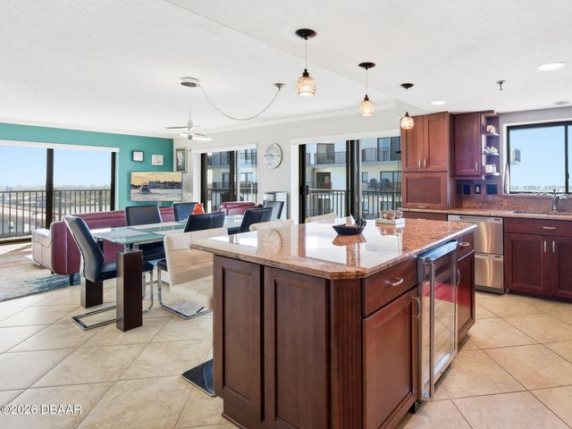 501 N Causeway Apt 707, New Smyrna Beach, FL 32169