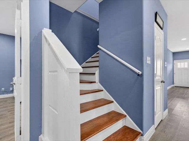 1833 County Road 3556, Cleveland, TX 77327