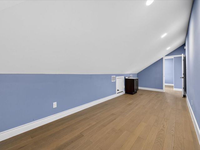 1833 County Road 3556, Cleveland, TX 77327