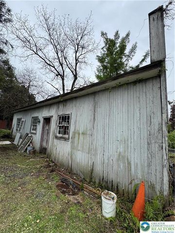 3282 Easton Avenue, Bethlehem Twp, PA 18020