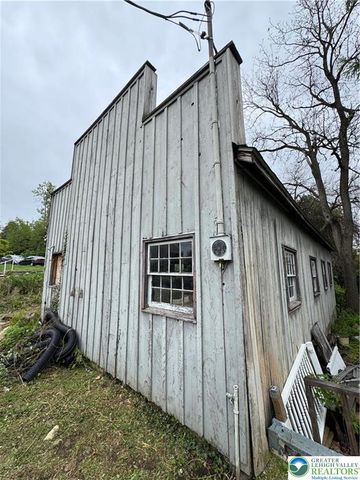 3282 Easton Avenue, Bethlehem Twp, PA 18020
