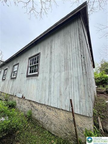 3282 Easton Avenue, Bethlehem Twp, PA 18020