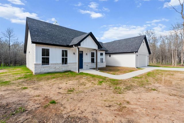 106 Waipahoehoe DR, Bastrop, TX 78602