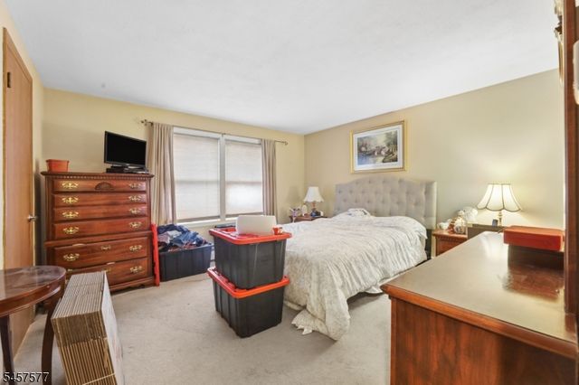 15 Garfield Rd, Parsippany-troy Hills Twp., NJ 07054