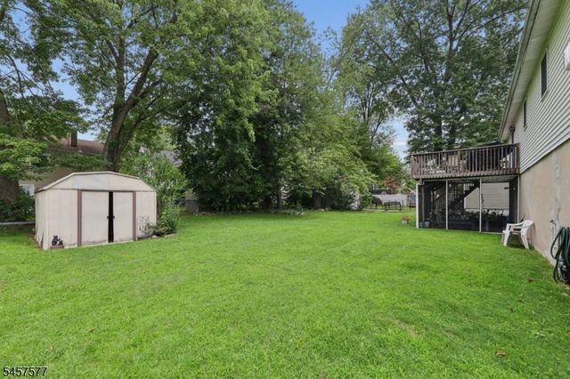 15 Garfield Rd, Parsippany-troy Hills Twp., NJ 07054
