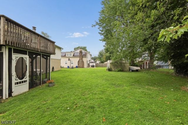 15 Garfield Rd, Parsippany-troy Hills Twp., NJ 07054