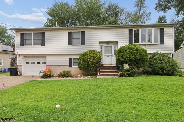 15 Garfield Rd, Parsippany-troy Hills Twp., NJ 07054