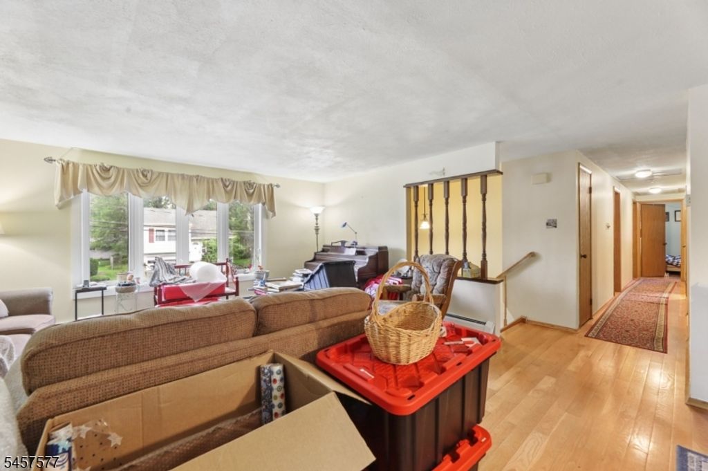 15 Garfield Rd, Parsippany-troy Hills Twp., NJ 07054 — photo 4