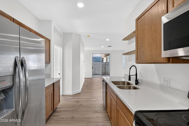 1332 S PROVIDENCE Circle, Mesa, AZ 85209