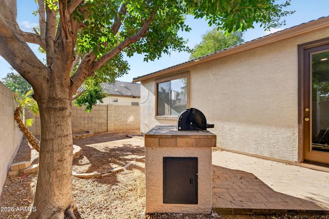 1332 S PROVIDENCE Circle, Mesa, AZ 85209