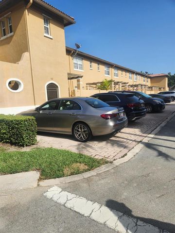 502 SW 147th Avenue, Pembroke Pines, FL 33027