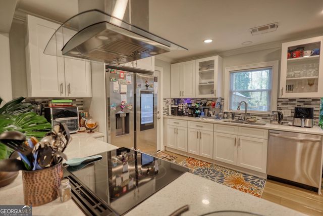 593 Kingston Lane NW, Conyers, GA 30012