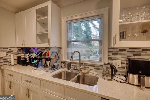 593 Kingston Lane NW, Conyers, GA 30012