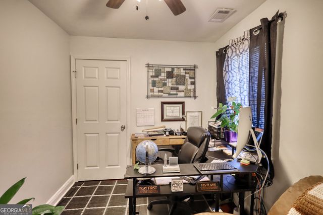 593 Kingston Lane NW, Conyers, GA 30012