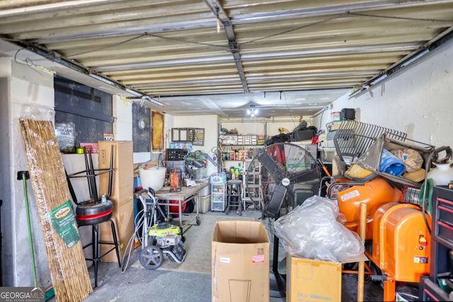 593 Kingston Lane NW, Conyers, GA 30012