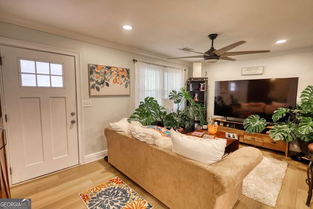 593 Kingston Lane NW, Conyers, GA 30012