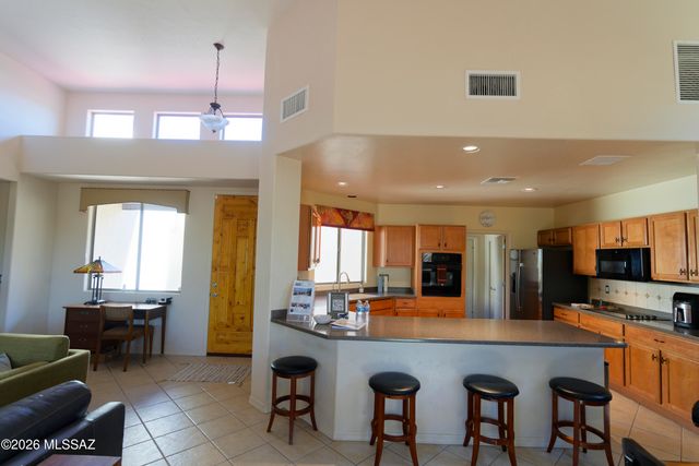 13942 E Fiery Dawn Drive, Vail, AZ 85641